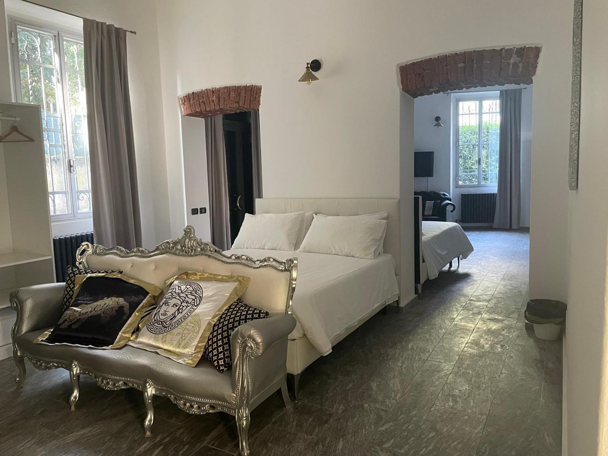 Villa Simona Malpensa 加拉瑞特 外观 照片