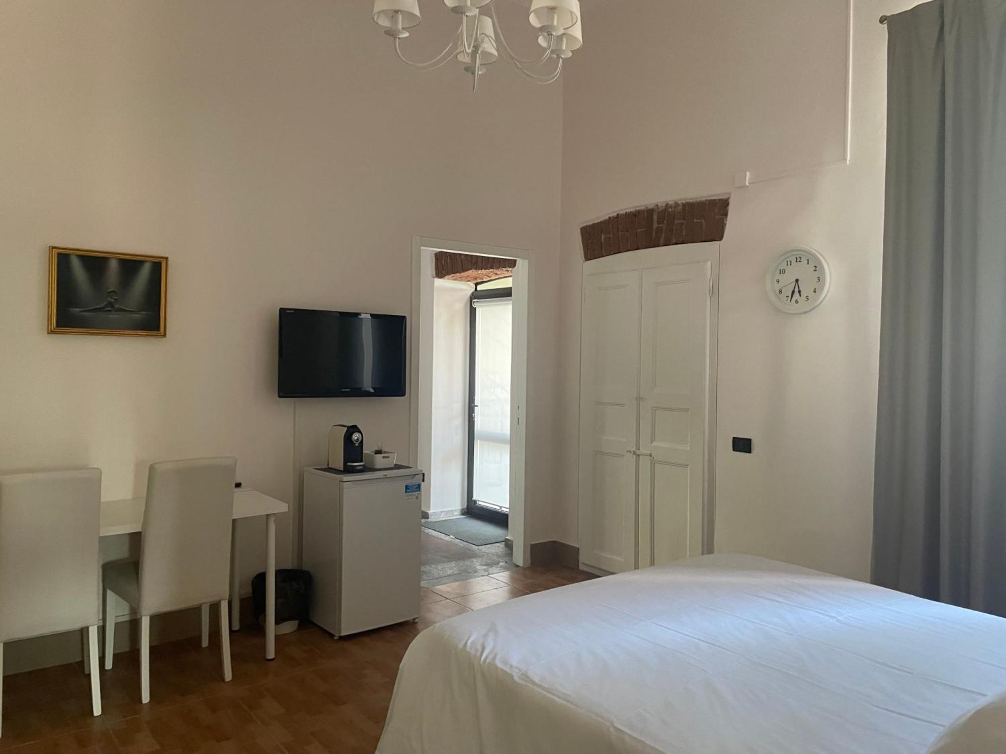 Villa Simona Malpensa 加拉瑞特 外观 照片