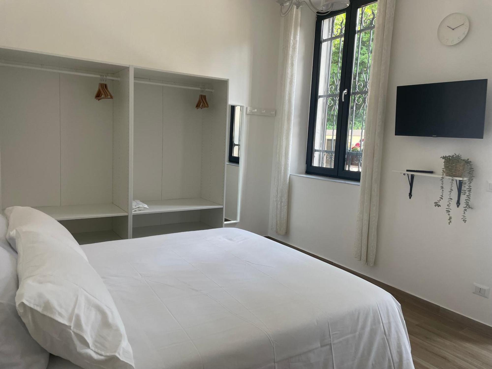 Villa Simona Malpensa 加拉瑞特 外观 照片